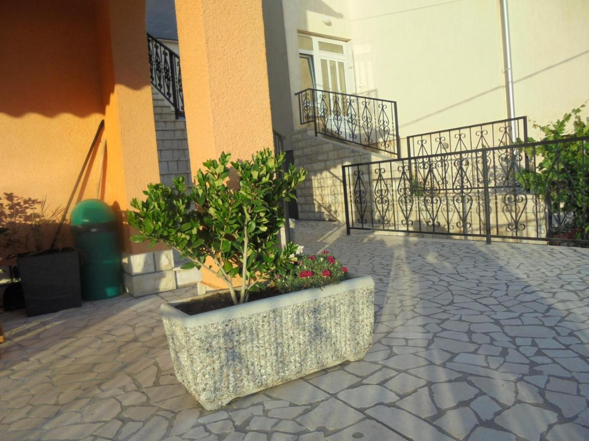Coala Apartment Senj  Luaran gambar